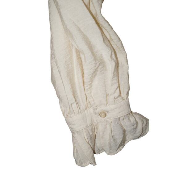 Who What Wear Cream Ruffle Blouse XXL – Romantic Long Sleeve Shirt, Feminine - Picture 3 of 6